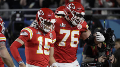 Andy Reid is 'so happy and proud' of Laurent Duvernay-Tardif