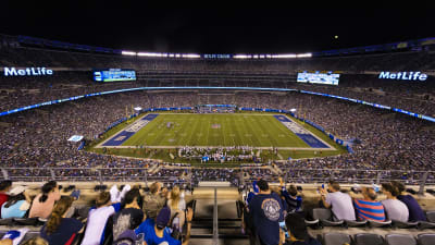 How many Giants, Jets fans can attend MetLife games in 2021?