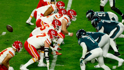 Philadelphia Eagles vs Kansas City Chiefs Kelce sexy Batman vs