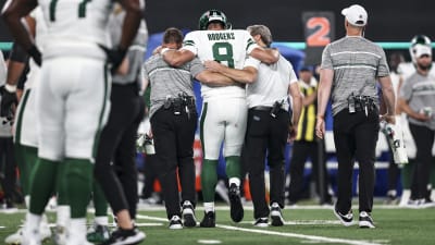 Jets' Aaron Rodgers out for season with Achilles injury: Dolphins react