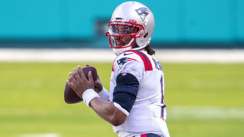 New England's throwback Pat Patriot helmets, NBC, New England, New England  Patriots, New England will be rocking these throwback Pat Patriot helmets  this season. 