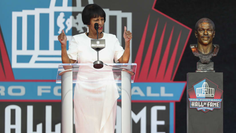 Hall of Fame Enshrinement: 2022 class takes its spot in Canton