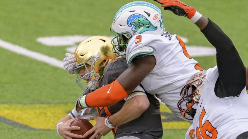 Tulane Green Wave Defensive End Cameron Sample Clamps Down On Notre Dame Fighting Irish Quarterback Ian Book For Third Down Sack