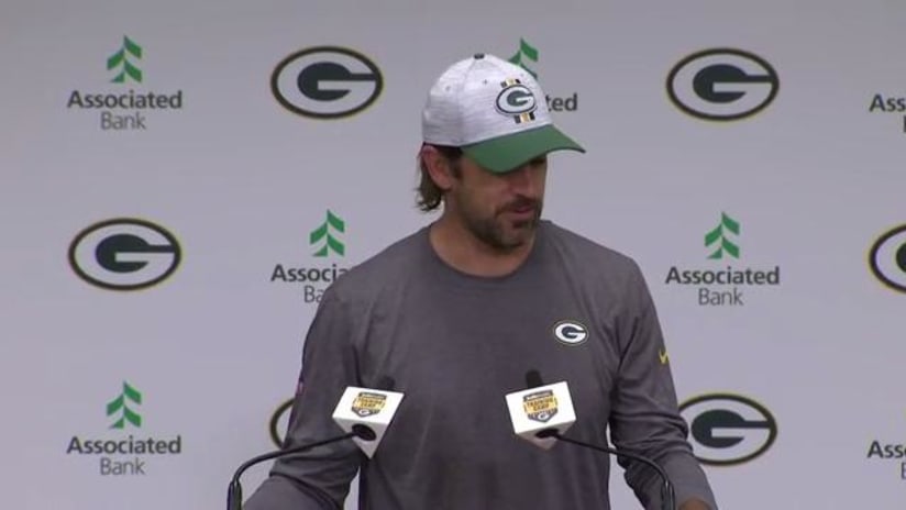 39-Year-Old Forever Young Aaron Rodgers Admits He Is Getting 'Older'  Everyday, Amidst Hinting Two-Year Retirement Plan - EssentiallySports