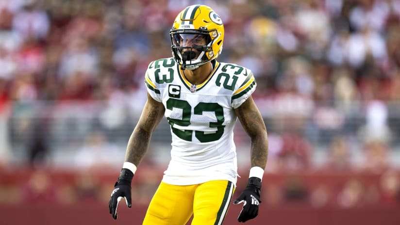 Packers' Jaire Alexander swaps double-bird salute with Eagles fan