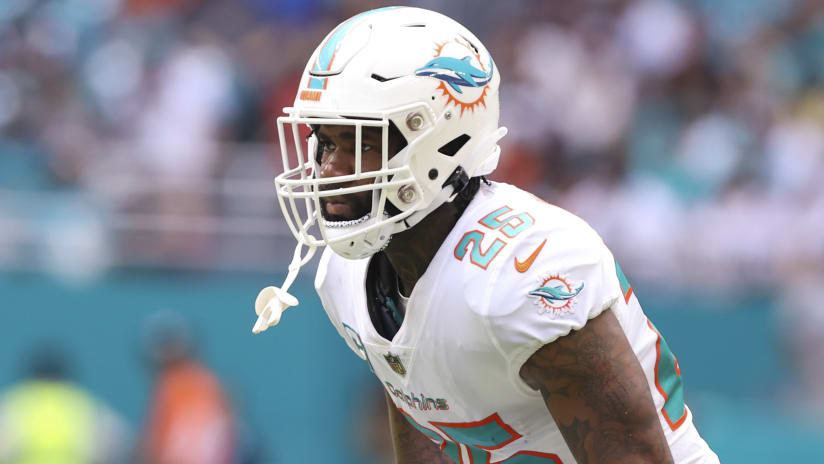 Miami Dolphins safety Jevon Holland (8) waits on the snap during a