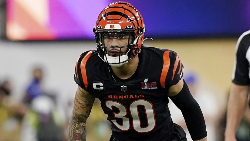 Bengals break out 'White Bengal' helmet during Friday's practice