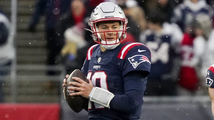 Mac Jones' first comeback win leaves his Patriots teammates impressed -  Pats Pulpit