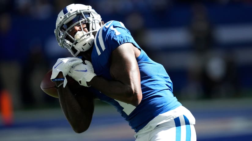 Indianapolis Colts wide receiver Parris Campbell (1) makes a catch in front  of Carolina Panthers corner back Troy Pride Jr. (25) during the first half  of an NFL exhibition football game in