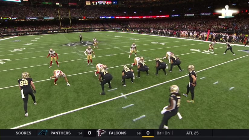 QB sneak: Cleveland's odd play call before half leaves fans befuddled