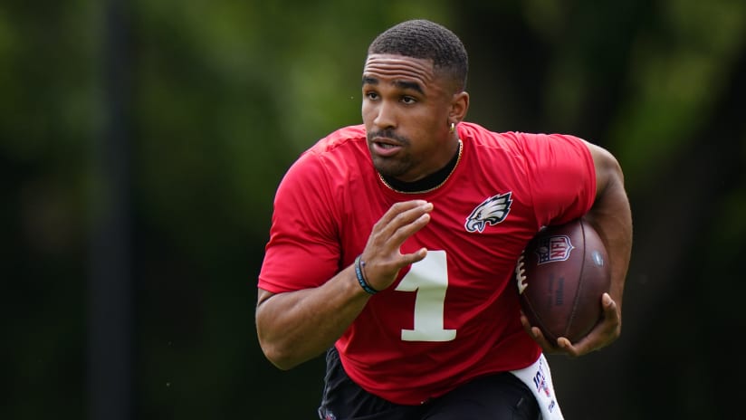 Eagles News: Jalen Hurts to DeVonta Smith among most exciting new QB-pass  catcher combinations - Bleeding Green Nation