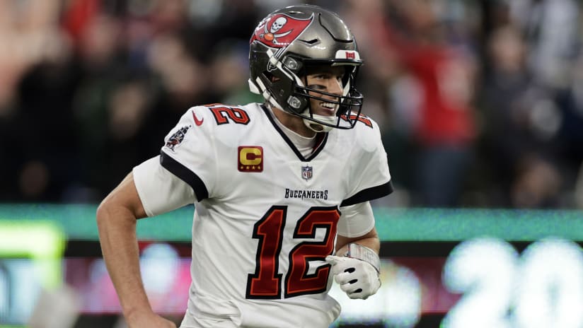 Tom Brady Plans to Return for 2021, Expects Tampa Bay Buccaneers to be Even  Better Next Season - Sports Illustrated Cincinnati Bengals News, Analysis  and More