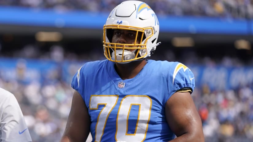 Chargers LT Rashawn Slater Out For 2022 With Torn Biceps