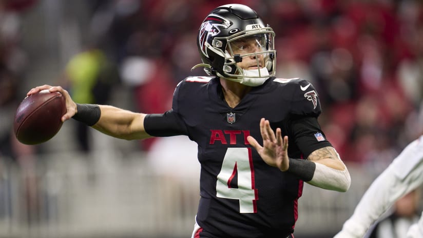 Falcons owner Arthur Blank believes team has 'good leader' in QB