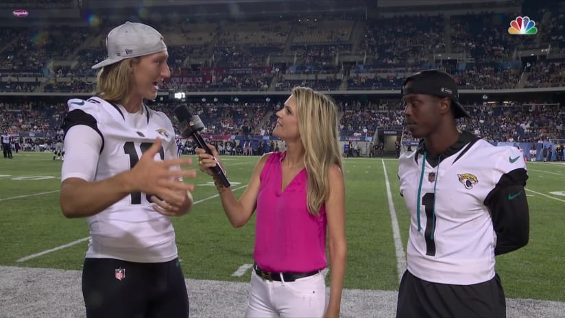 Jaguars QB/RB duo of Trevor Lawrence and Travis Etienne gets love