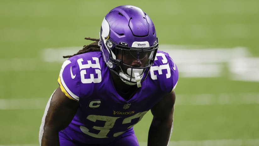 Minnesota Vikings' Harrison Smith during warm-up before during the