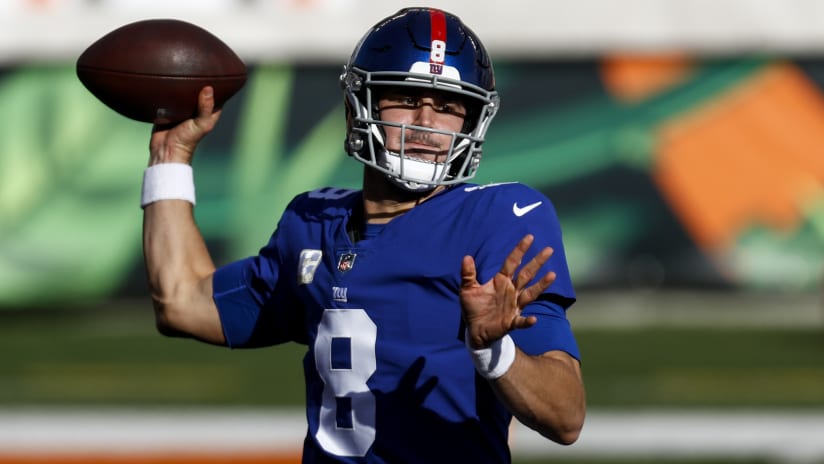 Update: Giants QB Daniel Jones (hamstring) is officially listed as  Questionable for Sunday's game vs. Cardinals. Jones was a…