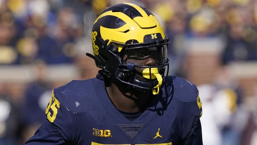 Rhett Lewis 2022 NFL mock draft 1.0: Pass rushers fly off the