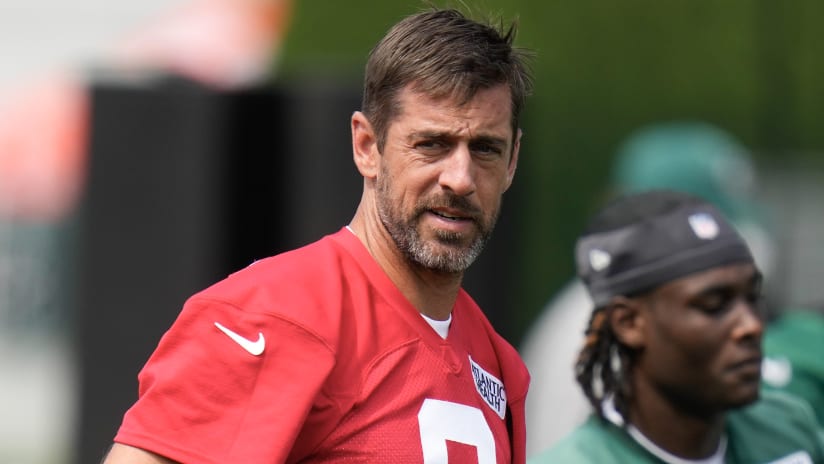 Jets legend Joe Namath is 'humbly grateful' for Aaron Rodgers