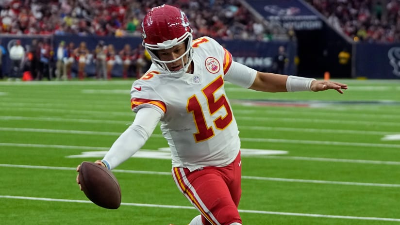 2022 Fantasy Football Awards: Travis Kelce wins MVP, Kenneth Walker III  takes ROY and Justin Fields most improved, Fantasy Football News, Rankings  and Projections