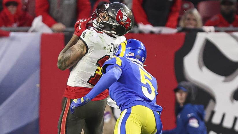 Buccaneers news: Mike Evans delivers honest take on Tom Brady's Tampa Bay  future