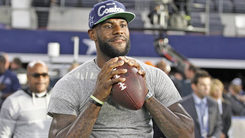 what is lebron james favorite nfl team