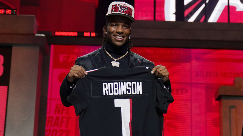 Atlanta Falcons first-round draft pick Bijan Robinson poses for a photo  before an NFL football news conference at the team's training facility in  Flowery Branch, Ga., Friday, April 28, 2023. (AP Photo/Ben