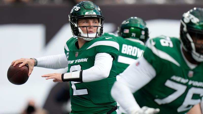 NFL on X: Jets QB Mike White (ribs) cleared to play, will start