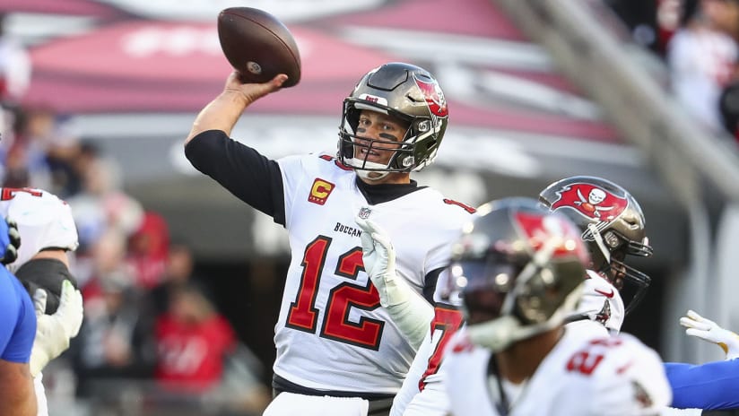 Brady's Bucs boost NFL playoff hopes while Packers and Rams also