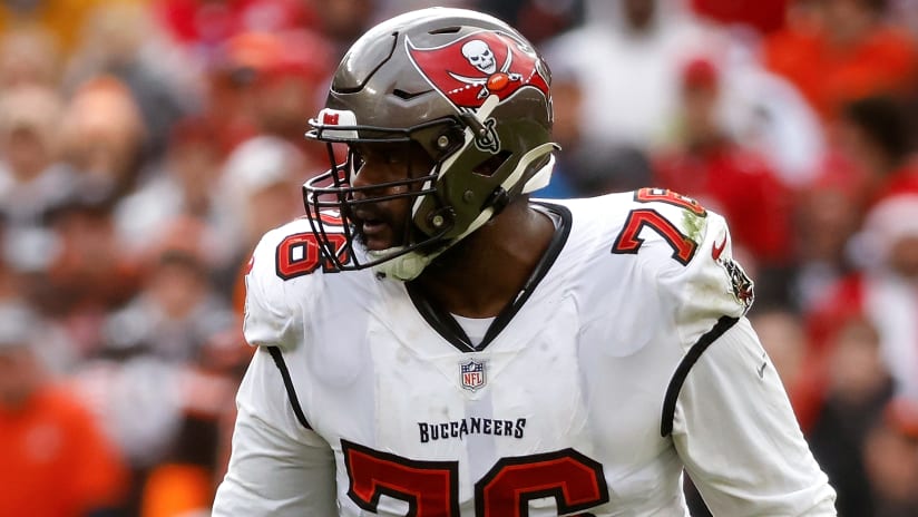 Tampa Bay Buccaneers Release LT Donovan Smith