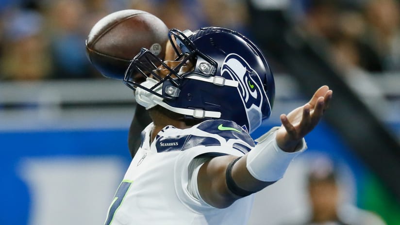 Seahawks QB Geno Smith named NFC Offensive Player of the Week