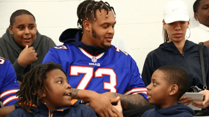 Bills player helping victims families of Buffalo mass shooting