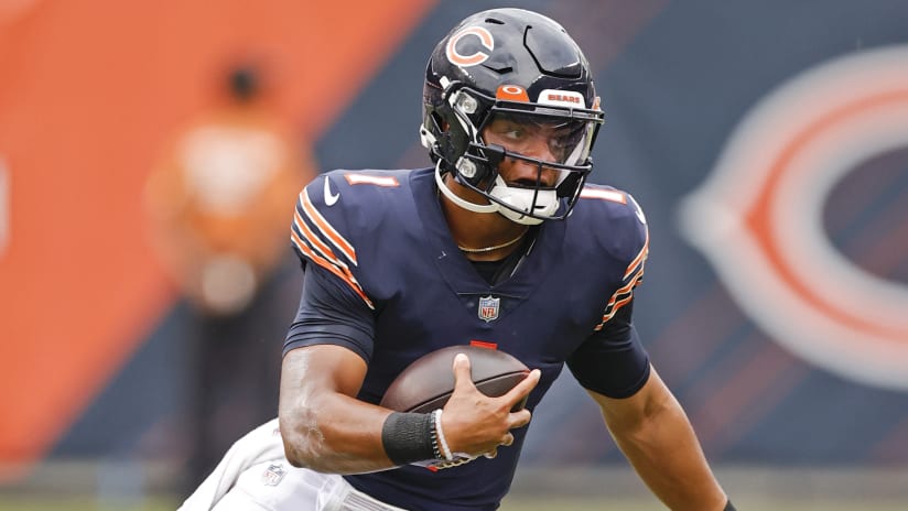 Bears to start Fields in preseason finale, Dalton in Week 1