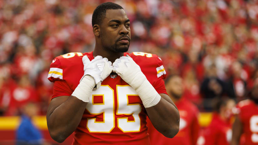 DL Chris Jones extension on Chiefs GM Brett Veach's to-do list