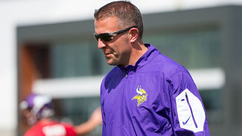 Kevin Stefanski ridiculed on Twitter for his playcalling in Vikings'  playoff loss