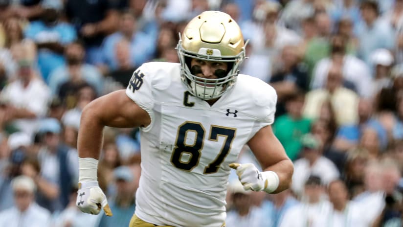 Raiders SELECT Notre Dame TE Michael Mayer with the 35th Pick