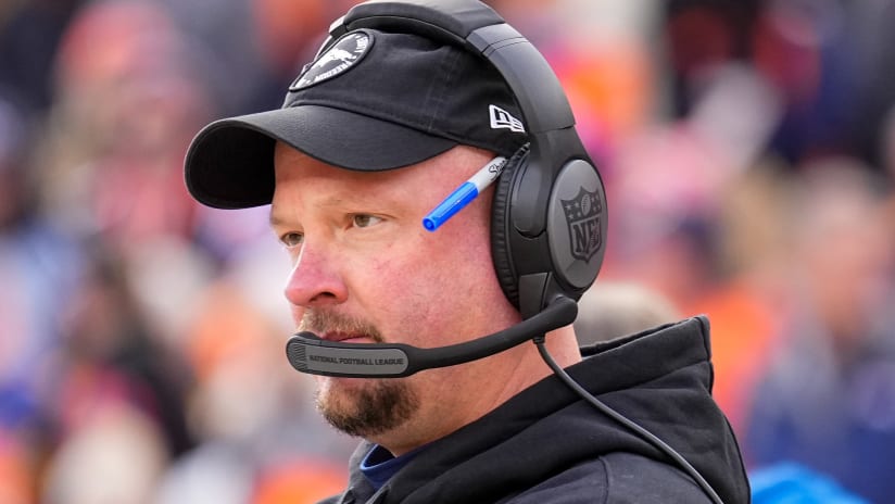 Denver Broncos fire head coach Nathaniel Hackett after 4-11 record