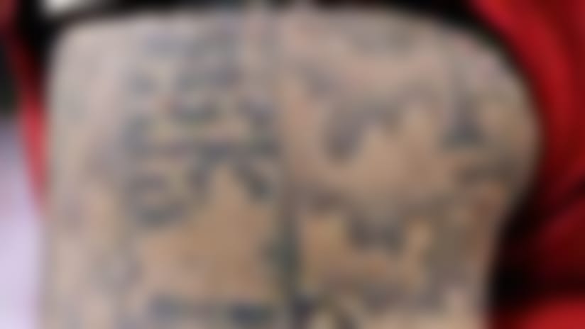 Colin Kaepernick tattoo-130207-pq.jpg