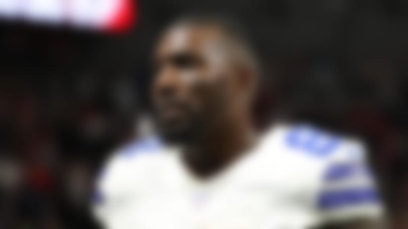 Nov 12, 2017; Atlanta, GA, USA; Dallas Cowboys wide receiver Dez Bryant (88) on the sideline in the fourth quarter against the Atlanta Falcons at Mercedes-Benz Stadium. Mandatory Credit: Jason Getz-USA TODAY Sports