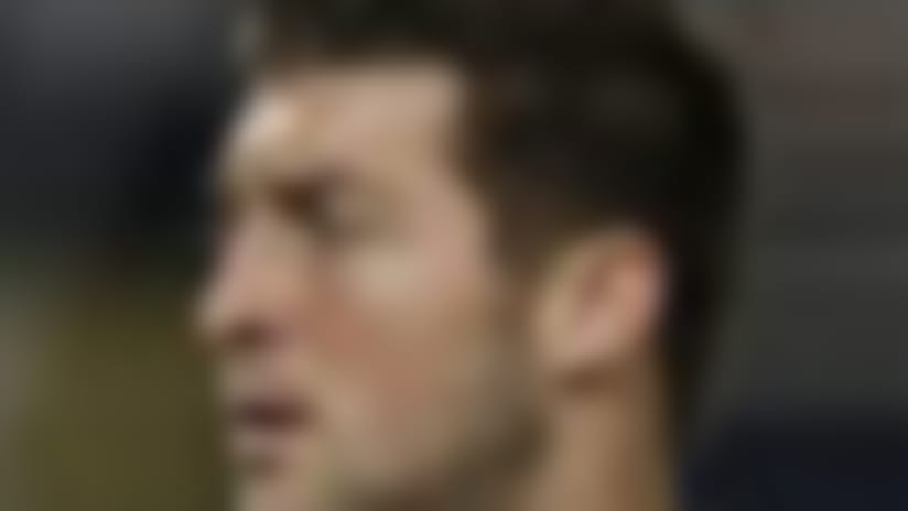 tim-tebow-130506-il.jpg
