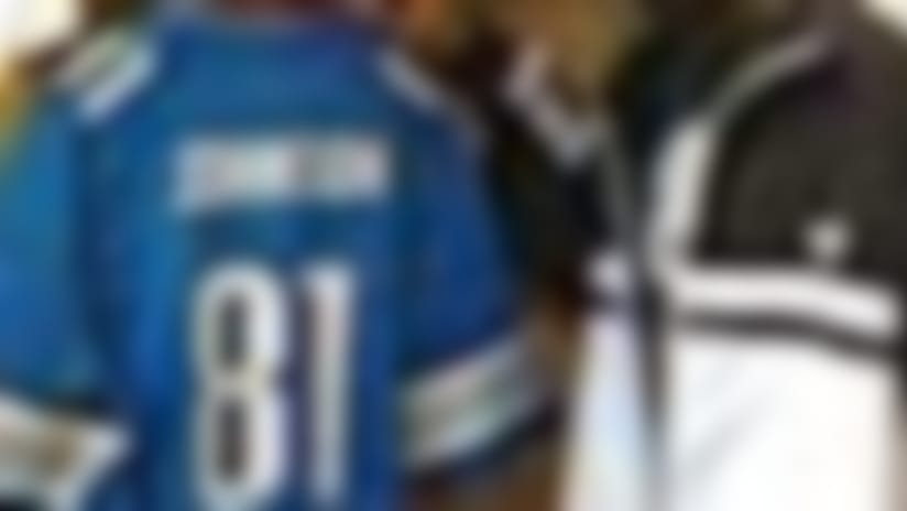 snoop-with-jersey-65x90.jpg