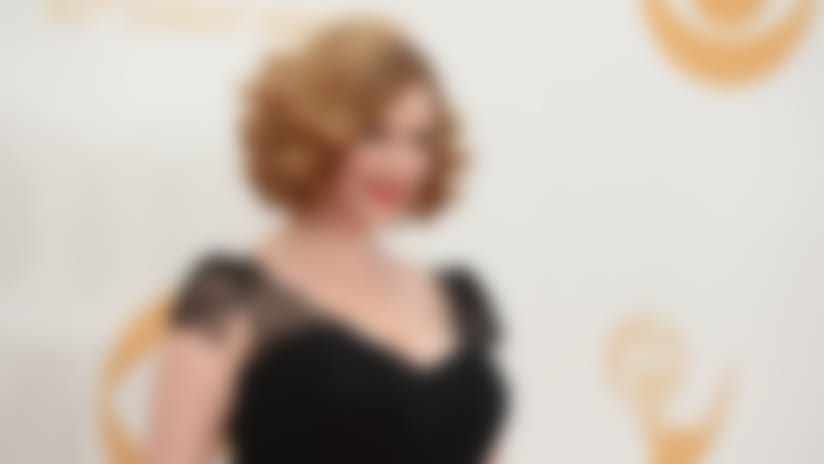 christina-hendricks-101013-ts.jpg
