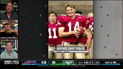 Former quarterback Ryan Fitzgerald joins the Manning bros on
