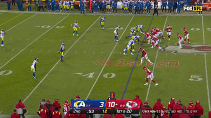 Is that Tony Gonzalez? Kansas City Chiefs tight end wearing No. 88, Jody  Fortson, catches a back-shoulder touchdown from quarterback Patrick Mahomes