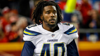 Chargers' Chris McCain explains reasons for kneeling during