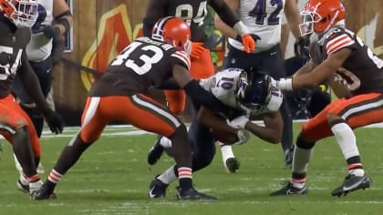 How Myles Garrett, John Johnson III and the rest of the Browns defense  graded vs. the Patriots 