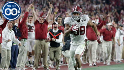 Former Alabama tight end O.J. Howard signs with Houston Texans