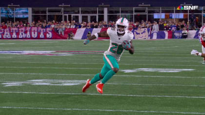 Miami Dolphins add a RB: Bring back Salvon Ahmed for a year