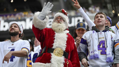 2021 NFL Season: Players and fans celebrate the holidays