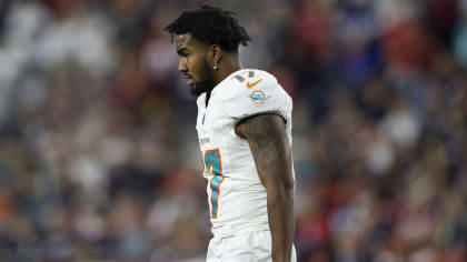 Dolphins' Jaylen Waddle Tests Positive for COVID-19 